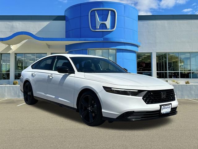 Used 2023 Honda Accord Sport image 1