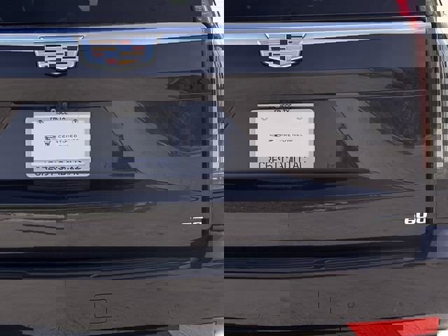 Certified 2022 Cadillac Escalade ESV Premium Luxury Platinum w/ Heavy-Duty Trailer Package image 7