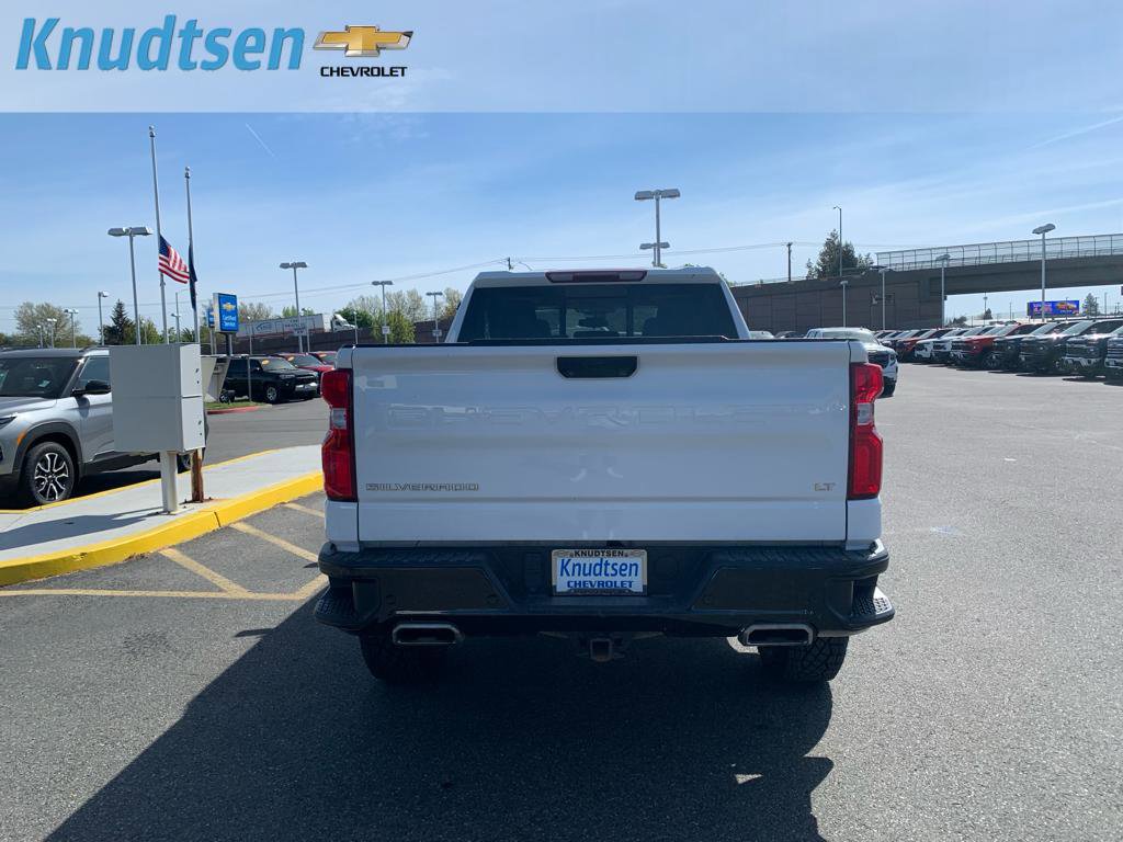 Used 2022 Chevrolet Silverado 1500 LT Trail Boss w/ Convenience Package II AWD/4WD image 6