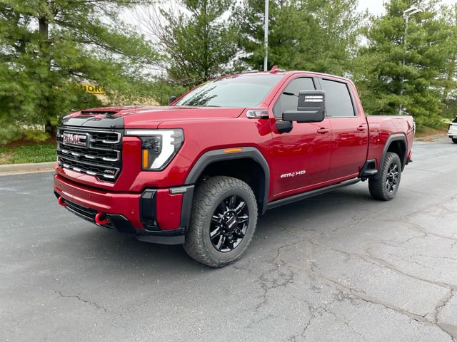 Used 2025 GMC Sierra 2500 AT4 w/ AT4 Premium Plus Package AWD/4WD image 2