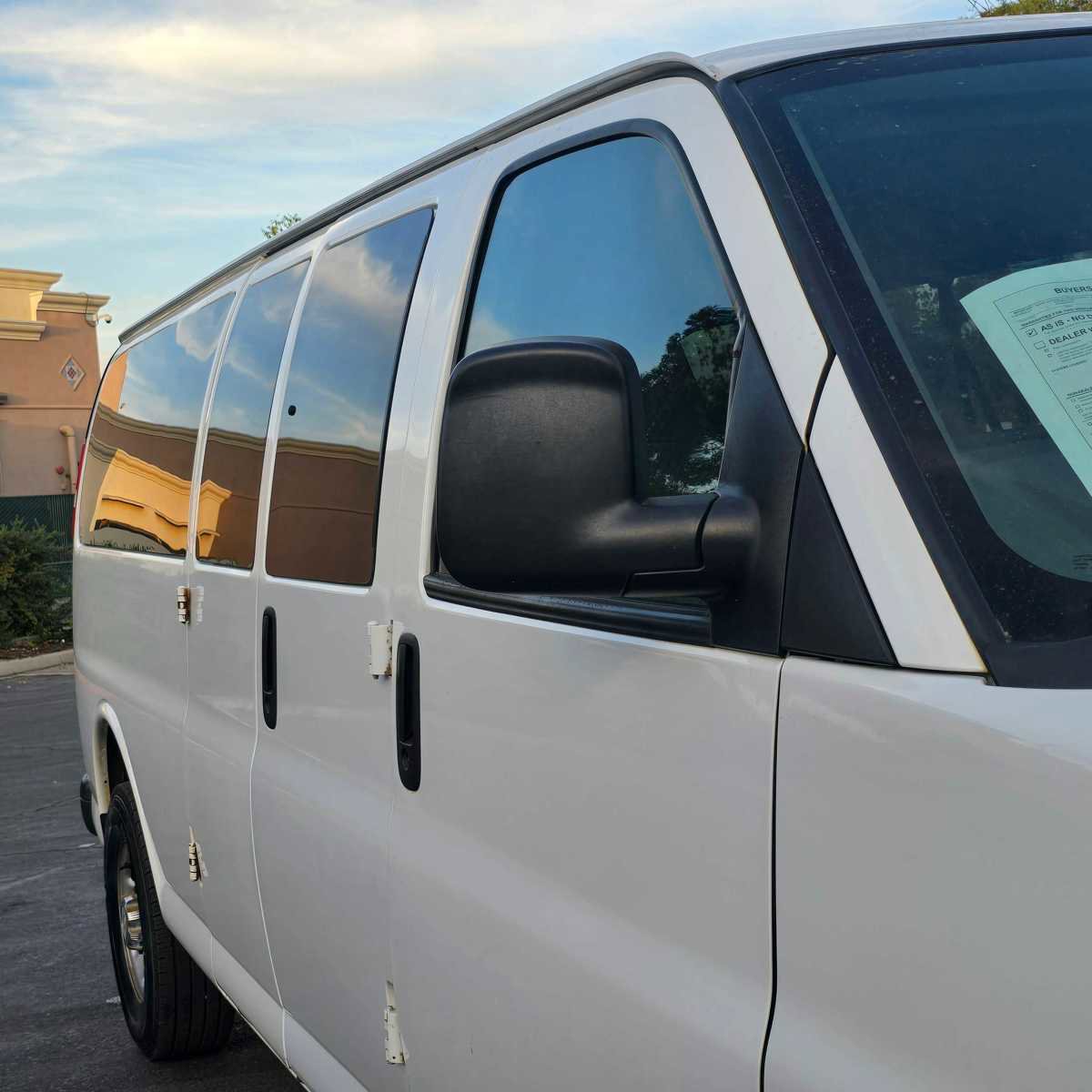 Used 2020 Chevrolet Express 3500 LT w/ LT Preferred Equipment Group image 10