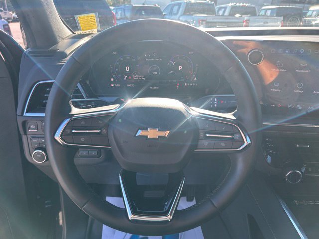 Used 2025 Chevrolet Tahoe Premier w/ Sun And Tow Package AWD/4WD image 13