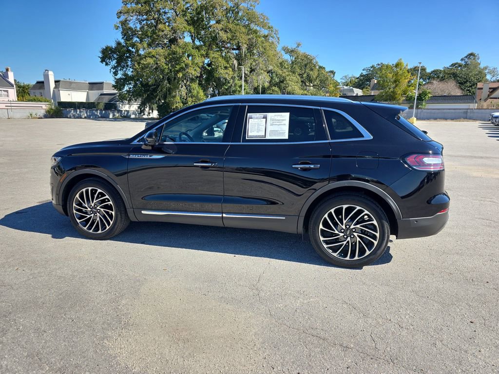 Used 2020 Lincoln Nautilus Reserve image 9