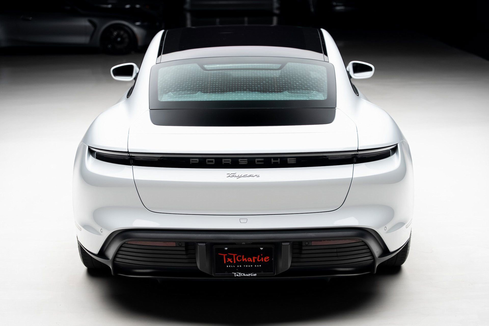 Used 2022 Porsche Taycan image 24