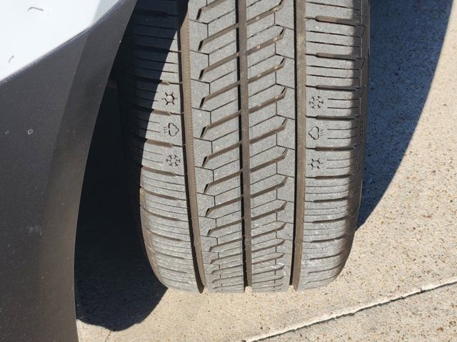 Used 2020 Ford Transit Connect XL image 18