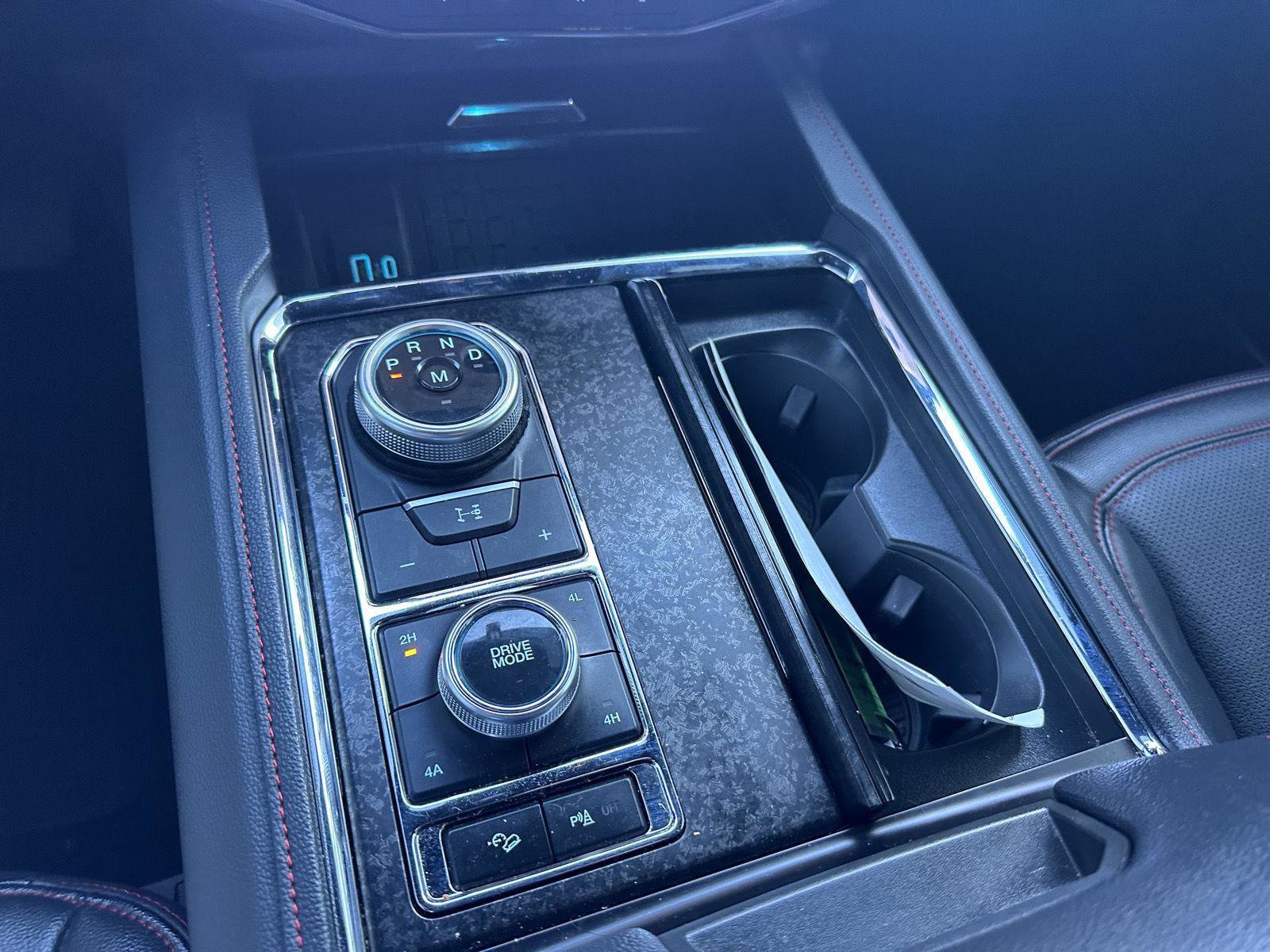 Used 2024 Ford Expedition Max Limited image 15