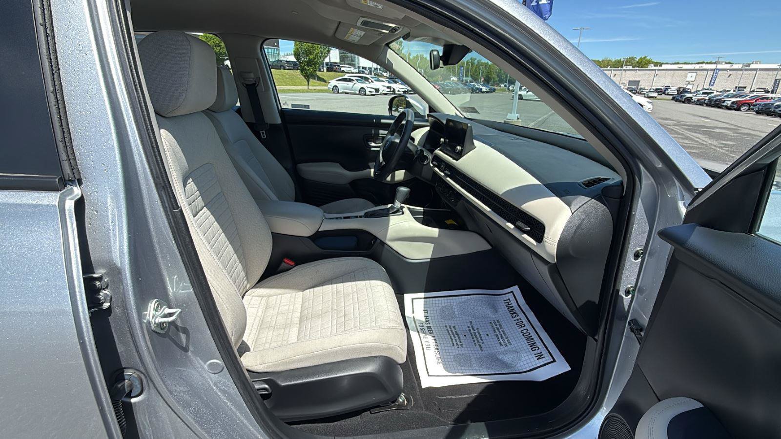 Used 2023 Honda HR-V LX image 18
