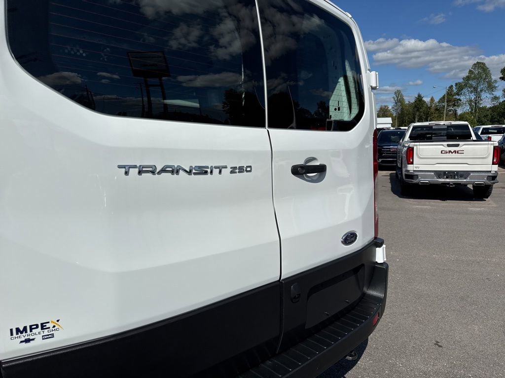 Used 2023 Ford Transit 250 Low Roof w/ Exterior Upgrade Package image 25