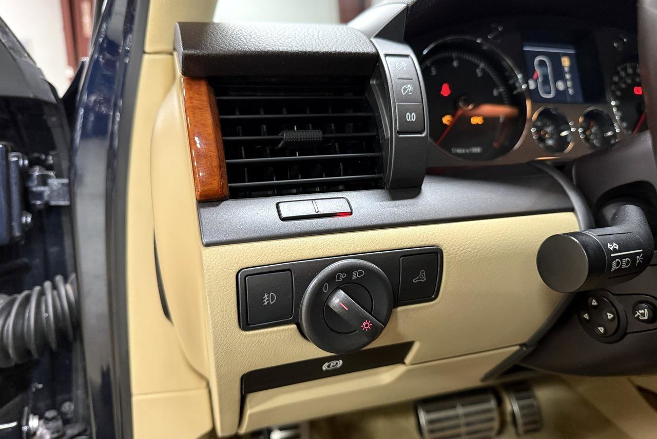 Used 2006 Volkswagen Phaeton V8 image 96