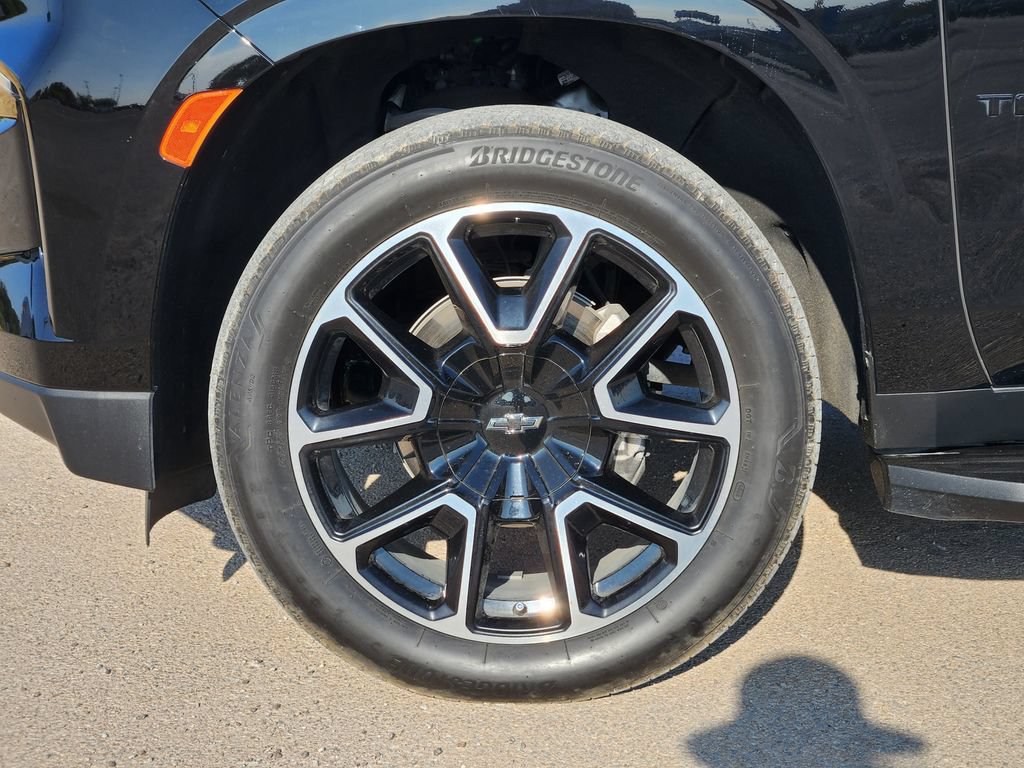 Used 2024 Chevrolet Tahoe RST w/ Luxury Package RWD image 10