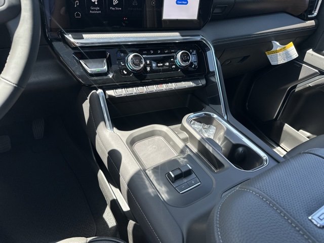 New 2025 GMC Sierra 2500 Denali w/ Denali Reserve Package image 25