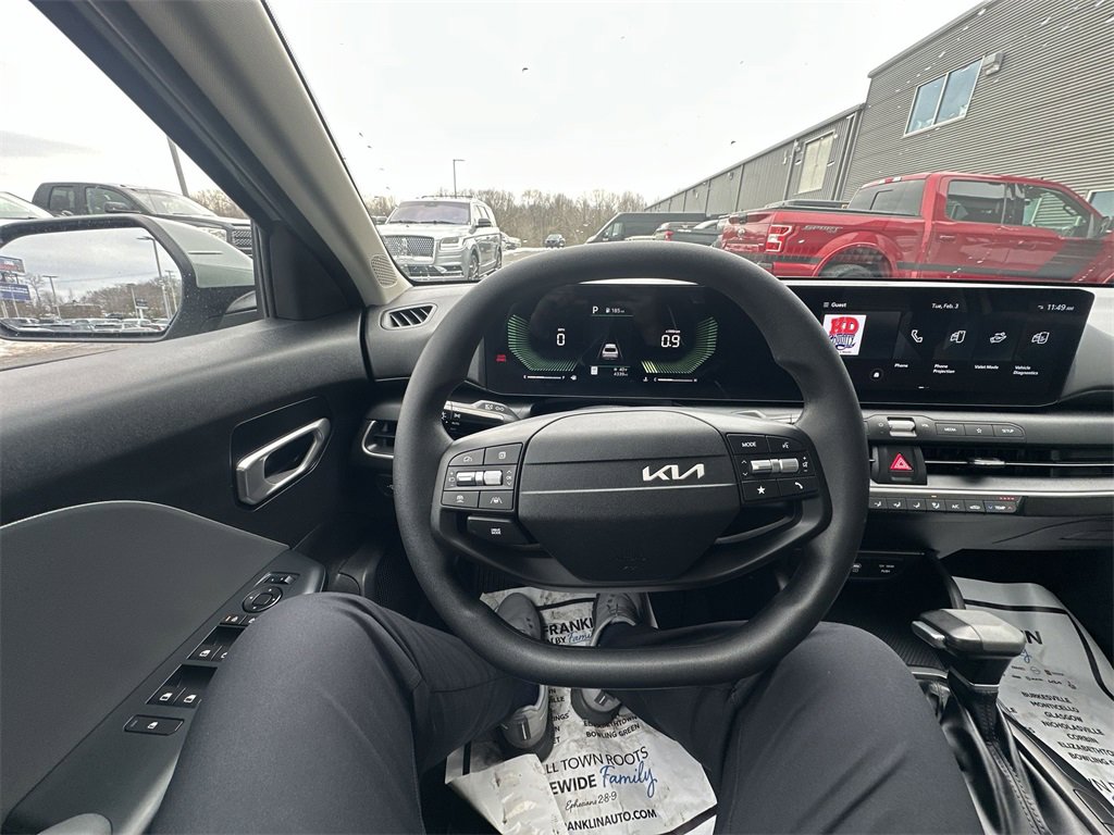 Used 2025 Kia K4 LXS image 20