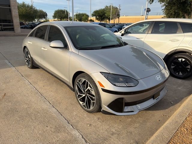 Used 2024 Hyundai Ioniq 6 SEL RWD image 2