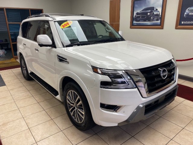 Used 2023 Nissan Armada SL w/ Cargo Package AWD/4WD image 5