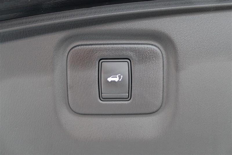 Used 2013 Nissan Pathfinder SL w/ SL Premium Pkg image 30