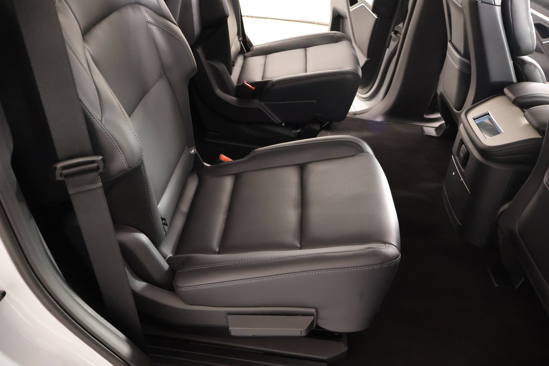 New 2026 Lincoln Navigator Premiere AWD/4WD image 15