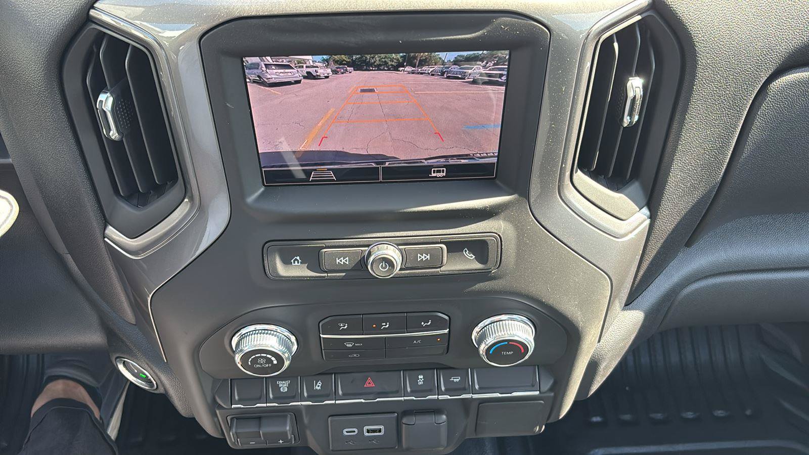 New 2026 GMC Sierra 2500 Pro RWD image 31