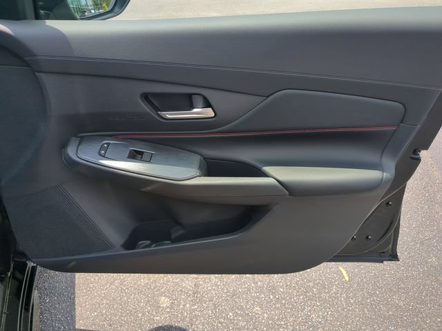 New 2026 Nissan Sentra SR w/ Floor Mat Package FWD image 29