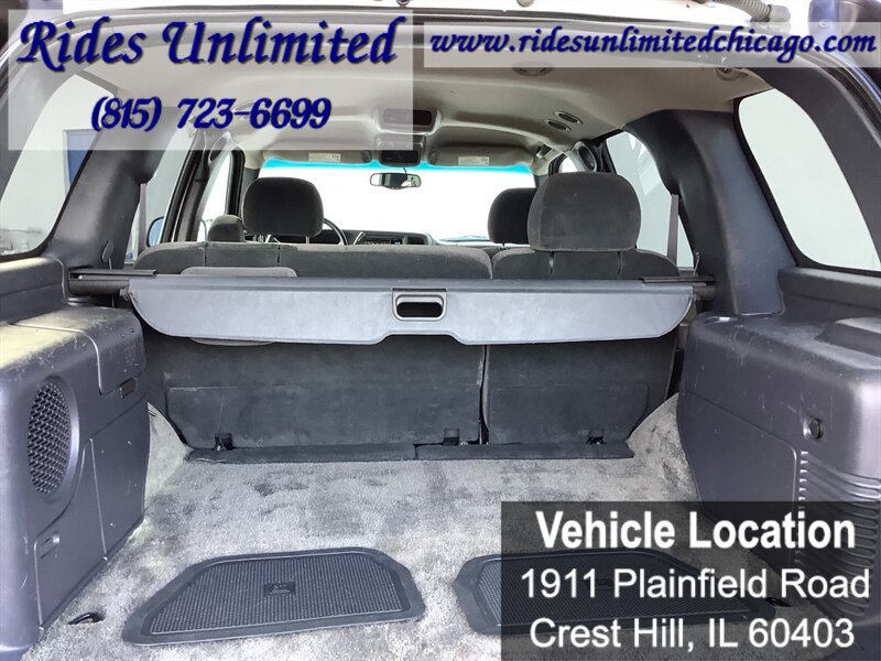 Used 2001 Chevrolet Tahoe LS w/ LS Preferred Equipment Group AWD/4WD image 38