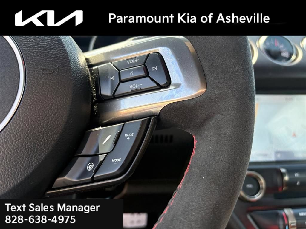 Used 2017 Ford Mustang Shelby GT350 w/ Electronics Package RWD image 12