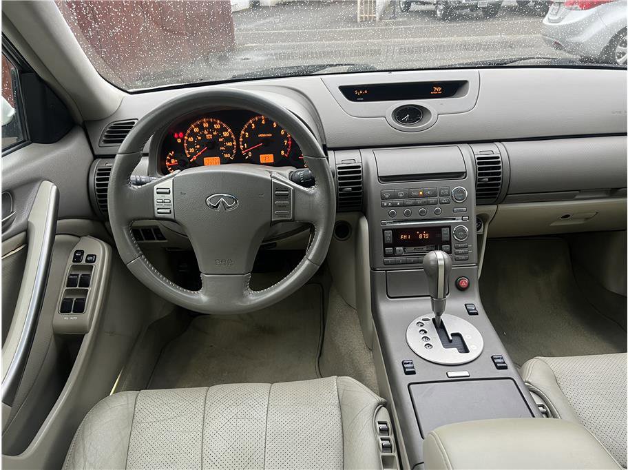 Used 2004 INFINITI G35 x Sedan AWD/4WD image 10
