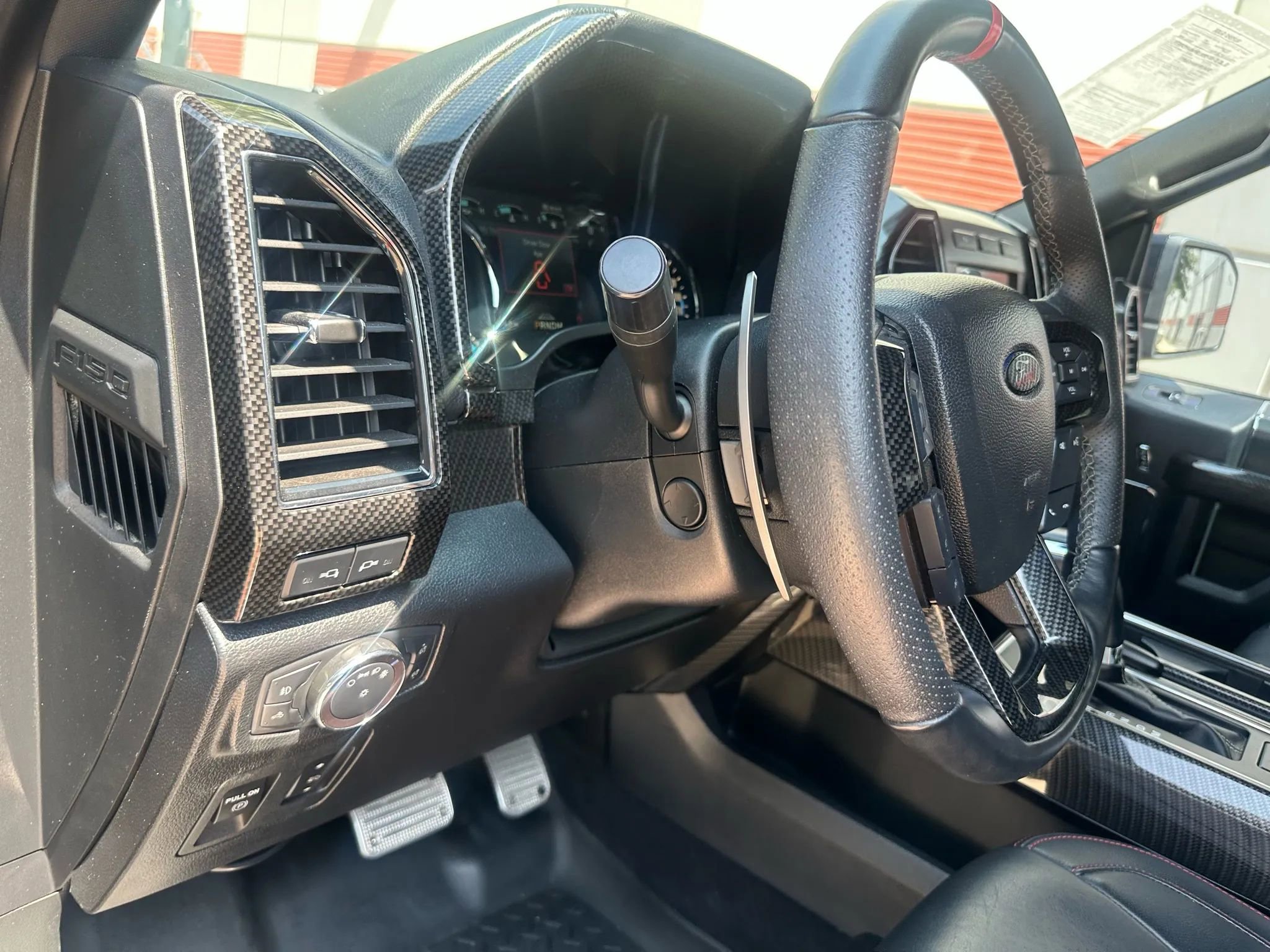 Used 2019 Ford F150 Lariat w/ Equipment Group 502A Luxury image 36