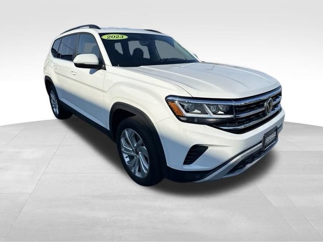 Used 2023 Volkswagen Atlas SE AWD/4WD image 5
