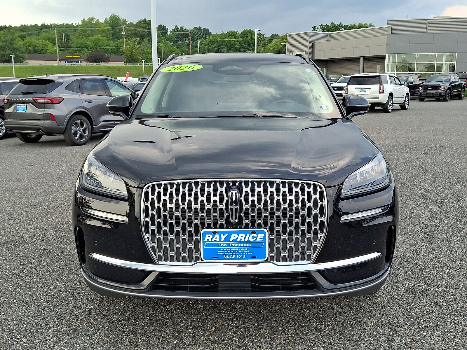 Certified 2026 Lincoln Corsair Premiere AWD/4WD image 2