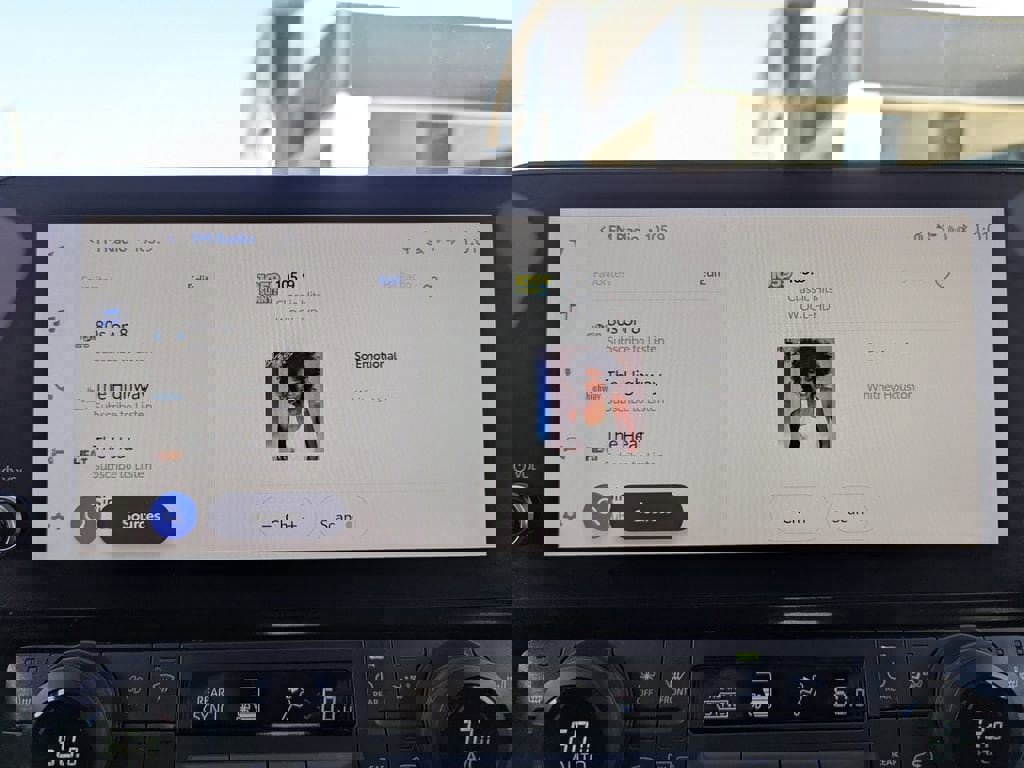 Used 2024 Toyota Grand Highlander XLE image 21