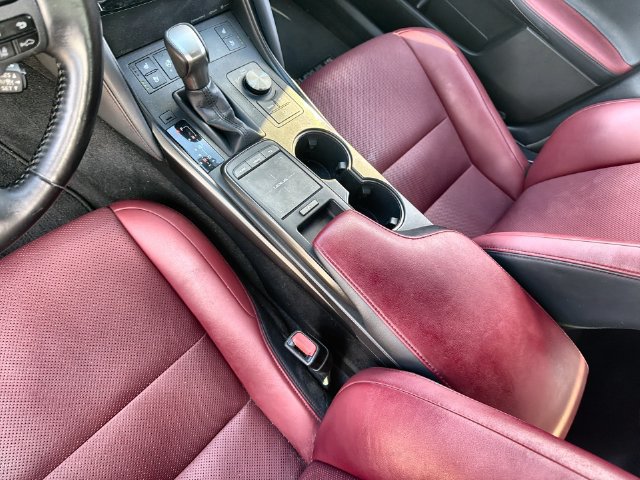 Used 2022 Lexus IS 300 w/ Premium Package RWD image 20