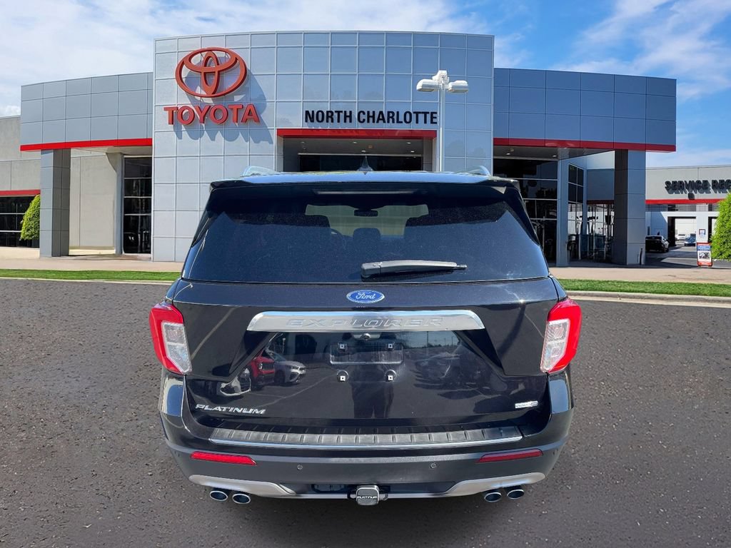 Used 2020 Ford Explorer Platinum AWD/4WD image 8