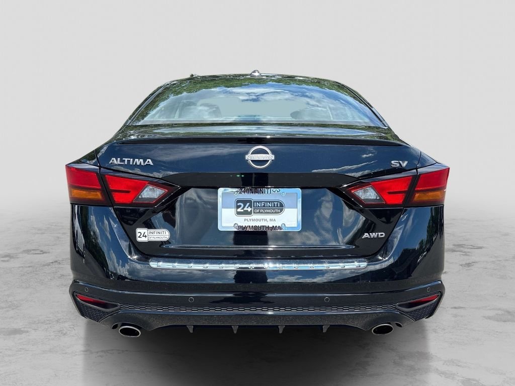 Used 2023 Nissan Altima 2.5 SV w/ SV Premium Package AWD/4WD image 4