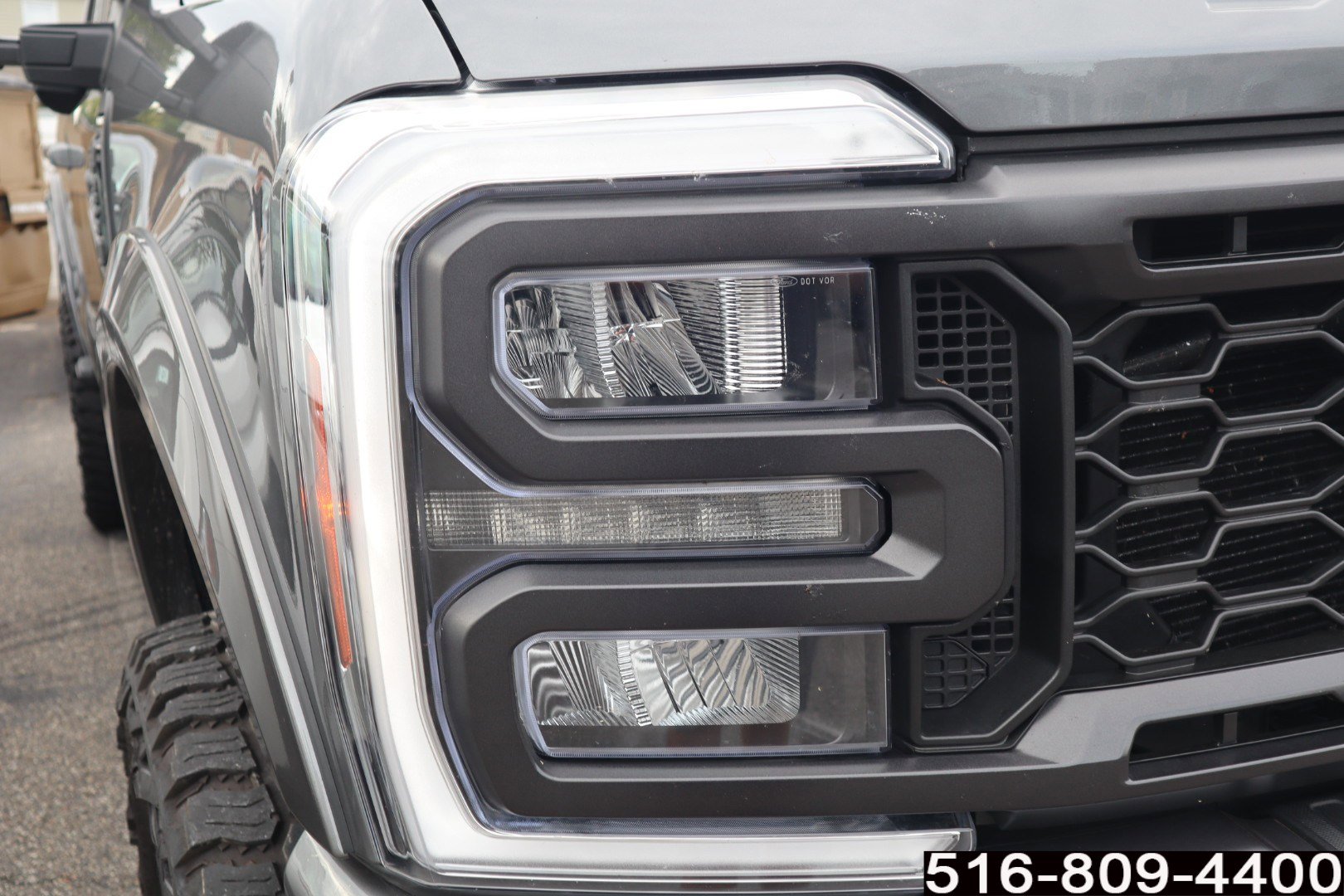 Used 2024 Ford F350 Lariat w/ Lariat Ultimate Package image 8