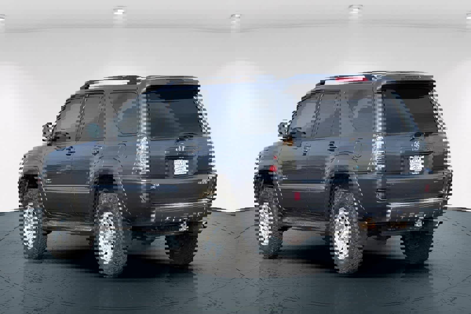 Used 2005 Toyota 4Runner SR5 image 8