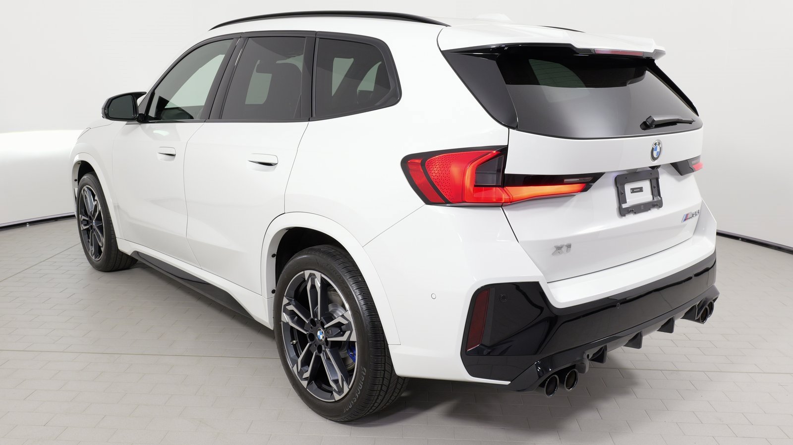 Used 2024 BMW X1 M35i w/ Premium Package AWD/4WD image 18