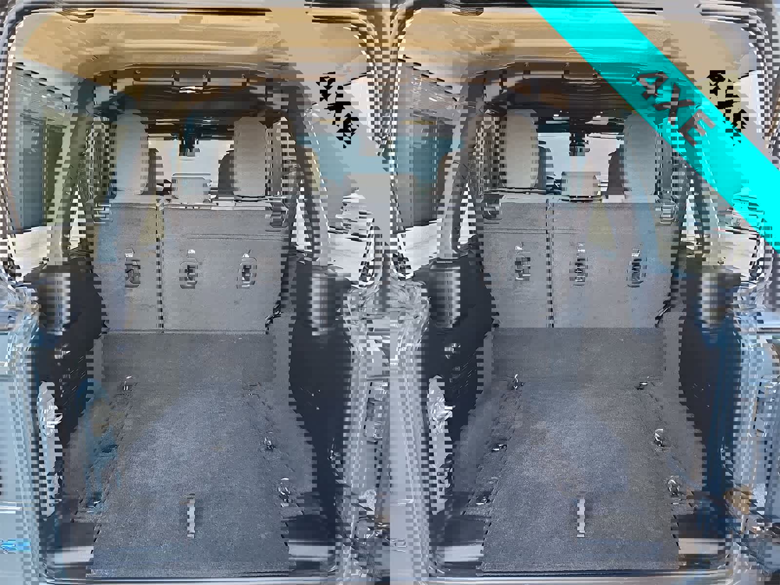 Used 2024 Jeep Wrangler Willys image 23