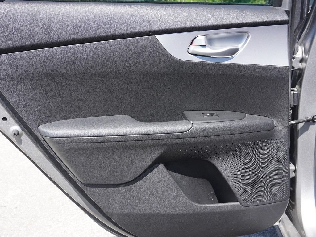 Used 2023 Kia Forte LXS FWD image 15