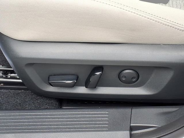 Certified 2023 Nissan Rogue SV AWD/4WD image 19