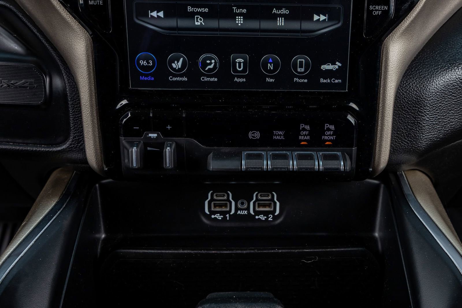 Used 2020 RAM 3500 Laramie image 27