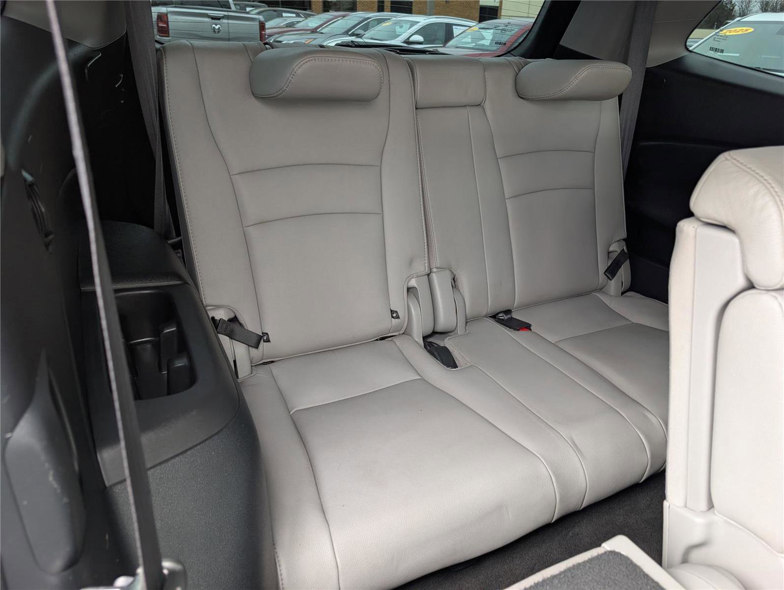 Used 2021 Honda Pilot Special Edition image 14