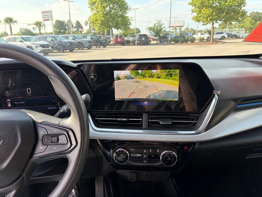 Used 2024 Chevrolet Trax LT FWD image 20