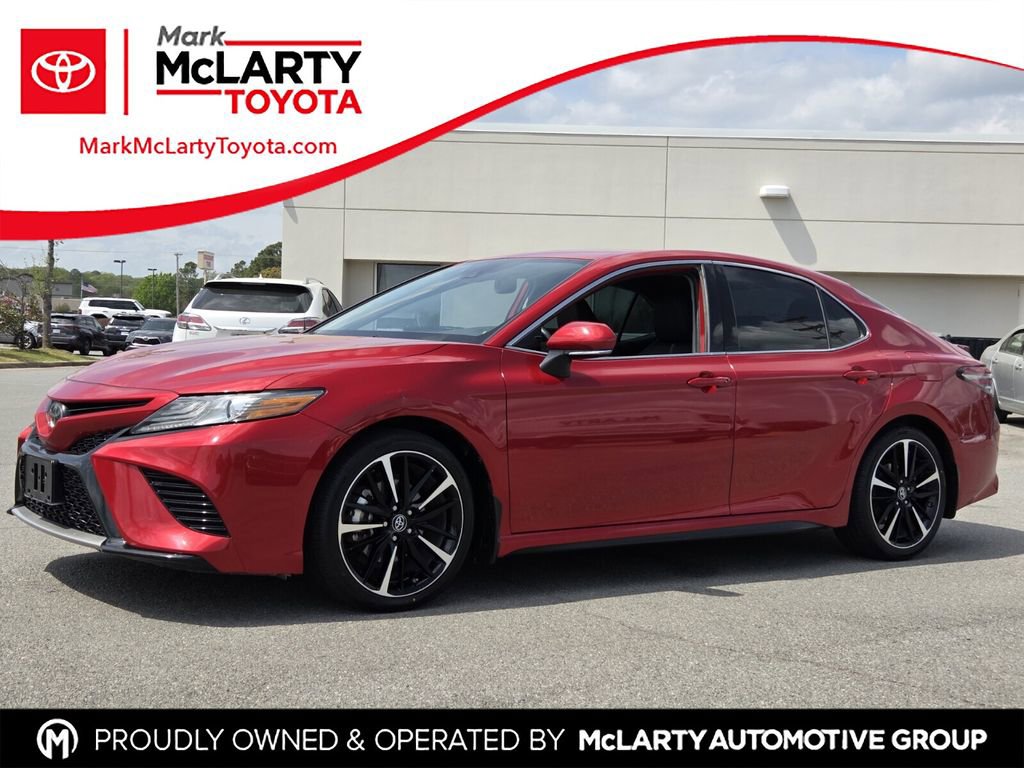 Used 2019 Toyota Camry XSE FWD image 1