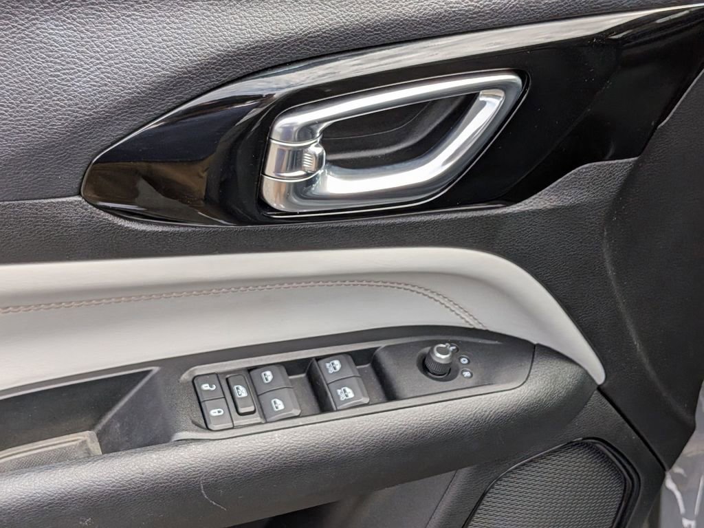 Certified 2022 Jeep Compass Limited image 10