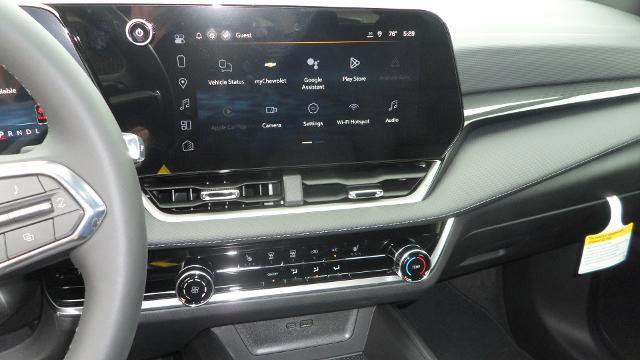 New 2026 Chevrolet Equinox LT image 17