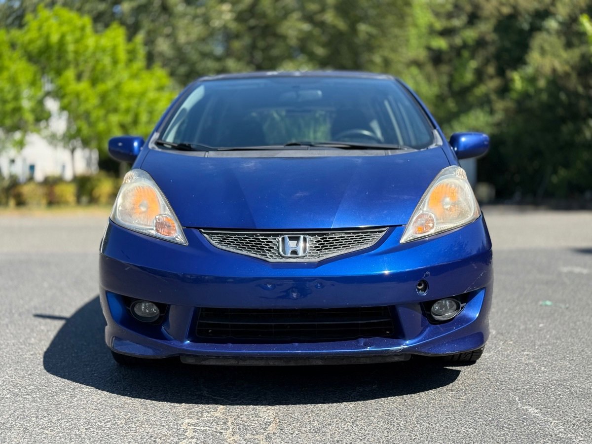 Used 2010 Honda Fit Sport image 8