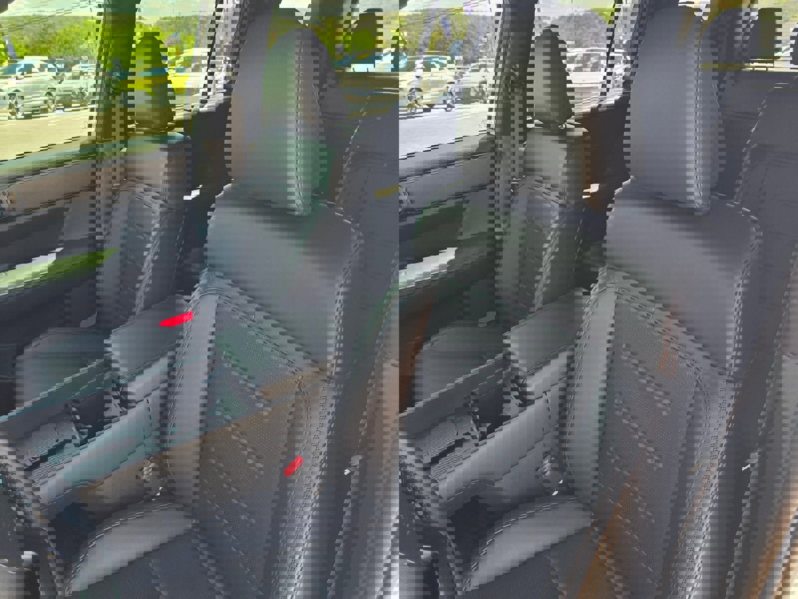 Certified 2025 Hyundai Santa Fe Calligraphy image 13