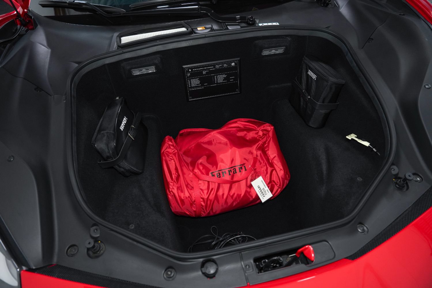 Used 2017 Ferrari 488 GTB RWD image 50