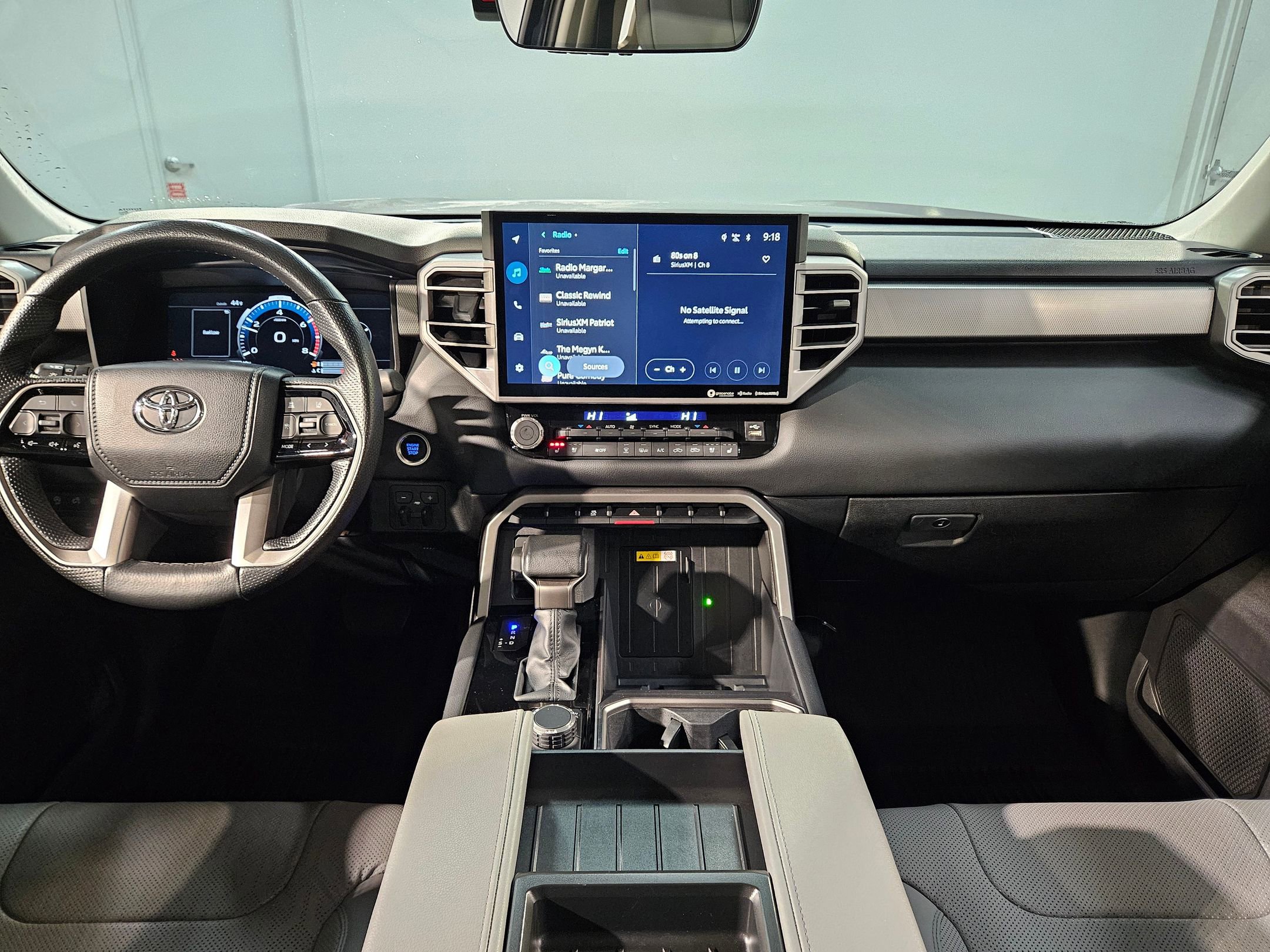 Used 2024 Toyota Tundra Limited image 10