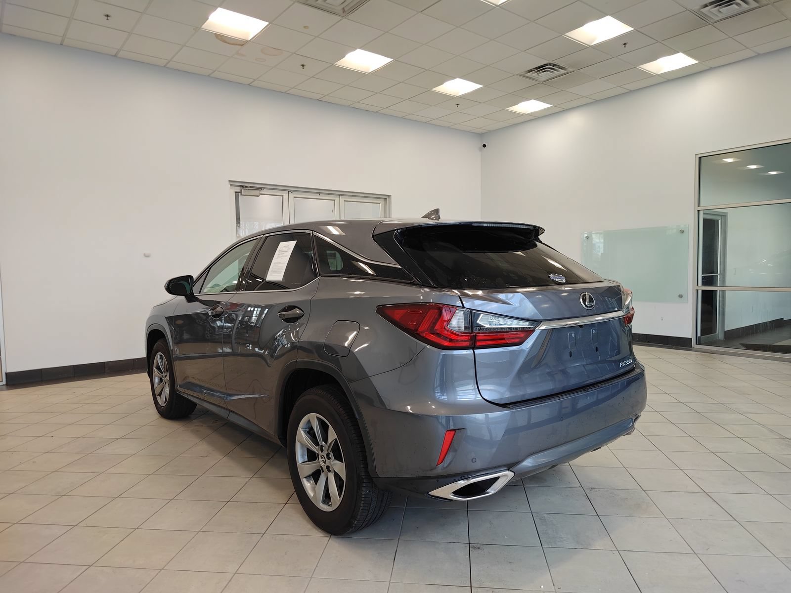 Used 2019 Lexus RX 350 FWD w/ Accessory Package image 5
