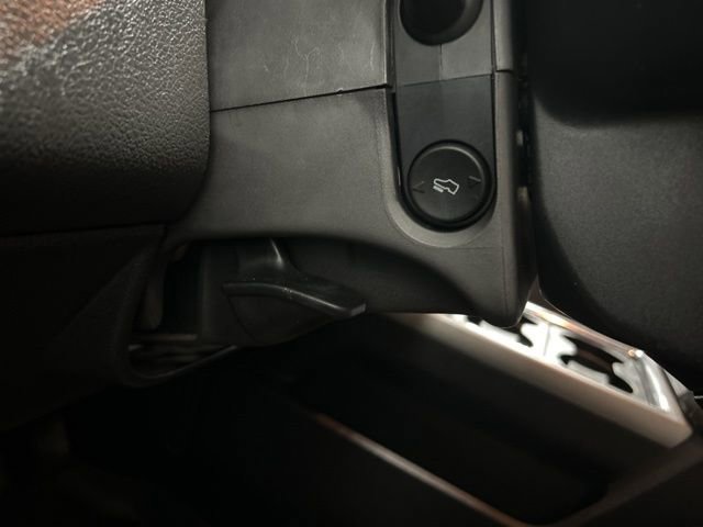 Used 2013 Ford F250 Platinum image 17